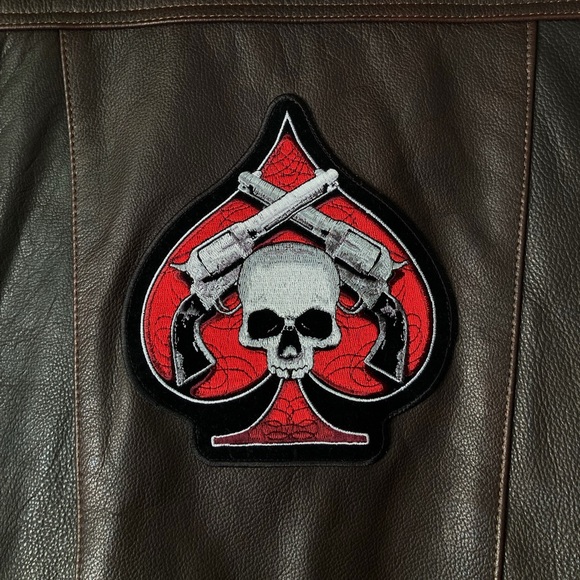 Fox Creek 100% Leather Skull & Gun Detail Motorcycle Vest L - Picture 5 of 7